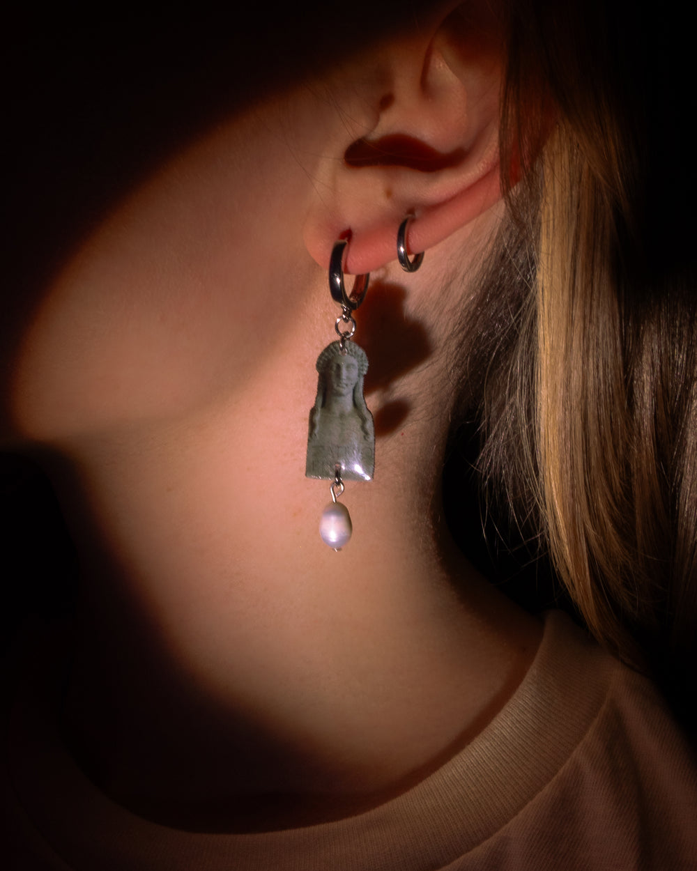 Sappho & Pearl Earrings